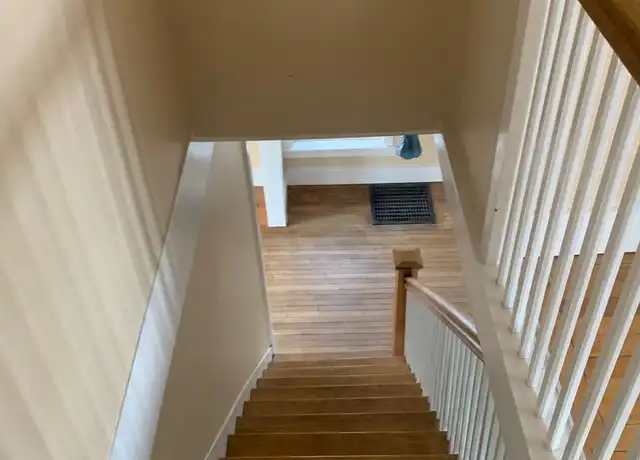 Property at 101 E State St, Montpelier, VT, 05602, 3 beds, 2 baths, [object Object]