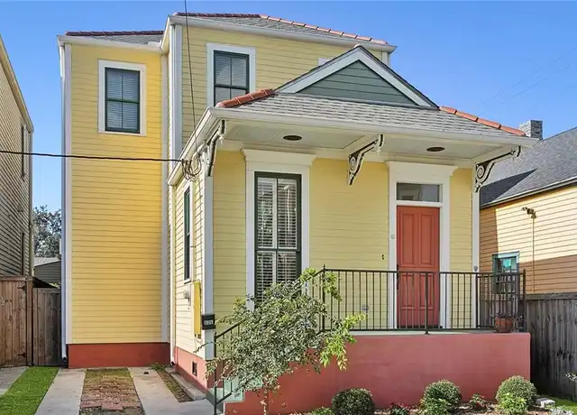 Property at 636 Lizardi St, New Orleans, LA, 70117, 3 beds, 3 baths, [object Object]