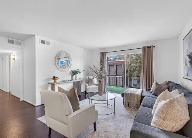Property at 7575 Katy Fwy #98, Houston, TX, 77024, 2 beds, 2 baths, [object Object]