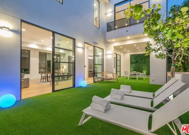 Property at 346 N Kings Rd, Los Angeles, CA, 90048, 6 beds, 7 baths, [object Object]