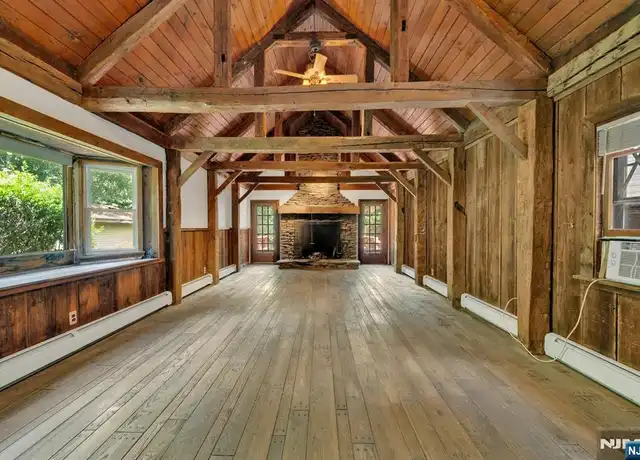 Property at 15 Cottage Pl Unit 15, Allendale, NJ, 07401, 3 beds, 1.5 baths, [object Object]