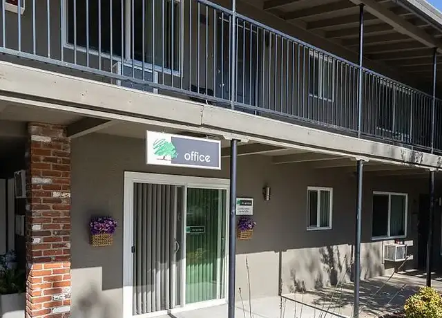 Photo of 10501 Fair Oaks Blvd, Fair Oaks, CA 95628
