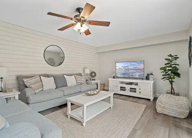 Property at 2020 20th Ct, Jupiter, FL, 33477, 2 beds, 2.5 baths, [object Object]