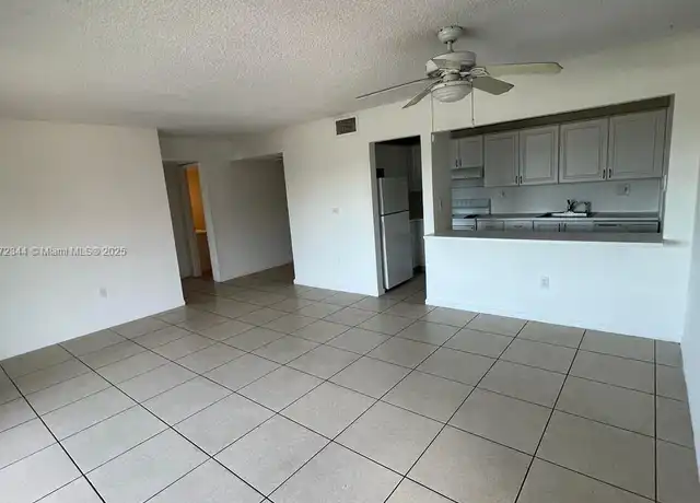 Property at 17600 NW 68th Ave Unit B3010, Hialeah, FL, 33015, 1 bed, 1 bath, [object Object]