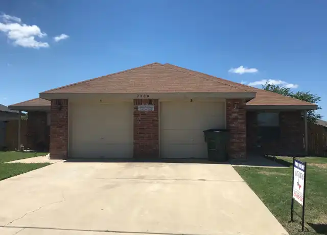 Property at 2800 Edgefield St Unit B, Killeen, TX, 76549, 3 beds, 2 baths, [object Object]