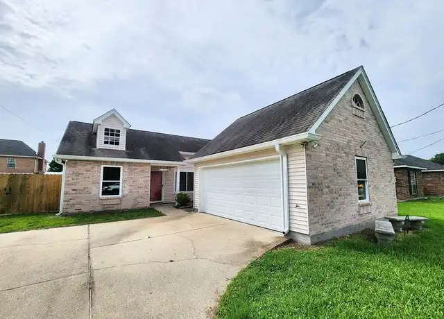 Property at 503 E 3rd St, Belle Chasse, LA, 70037, 3 beds, 2 baths, [object Object]