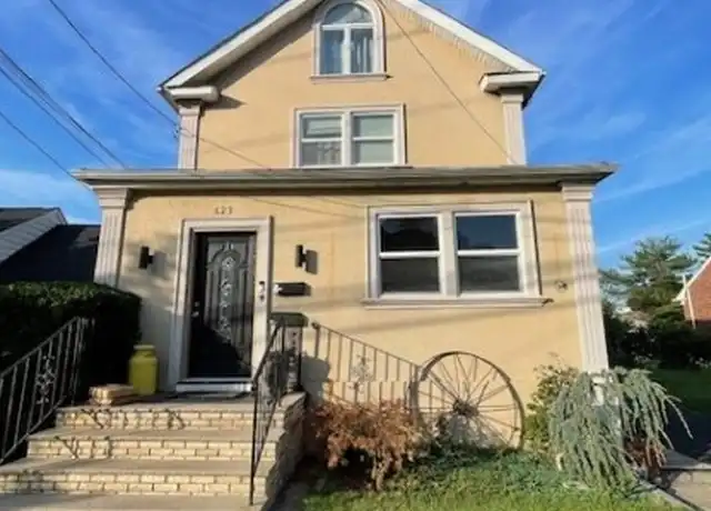 Property at 623 Galloping Hill Rd, Union, NJ, 07083, 3 beds, 1 bath, [object Object]