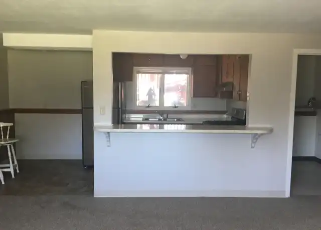 Property at 1039 Crist Dr, Billings, MT, 59105, 2 beds, 1 bath, [object Object]