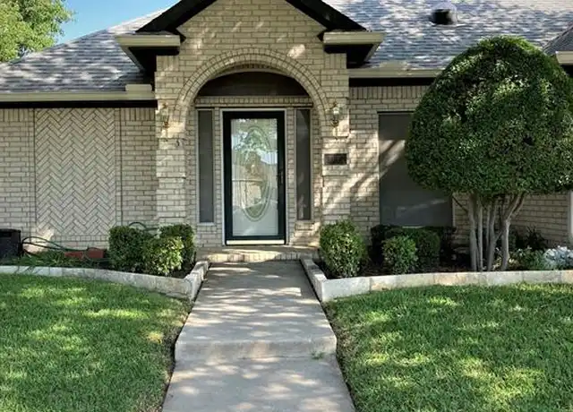 Property at 1017 Stanford Ln, Lewisville, TX, 75067, 3 beds, 2 baths, [object Object]