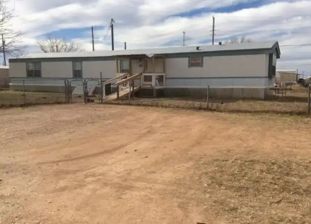 Property at 110 Park Ave, Tye, TX, 79563, 3 beds, 2 baths, [object Object]