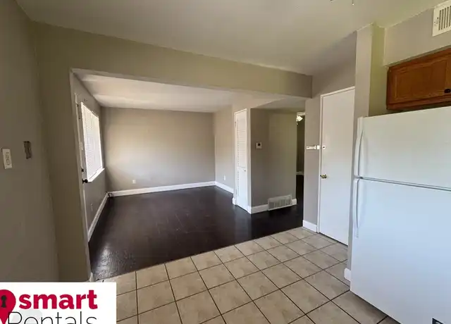 Property at 497 S Holmes Ave Unit C, Kirkwood, MO, 63122, 2 beds, 1 bath, [object Object]
