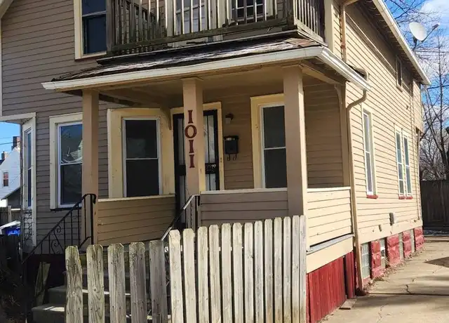 Property at 1011 E 72nd Pl, Cleveland, OH, 44103, 3 beds, 2 baths, [object Object]