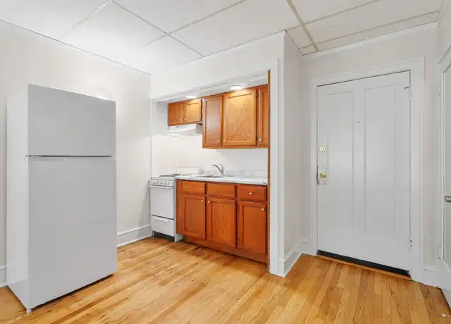 Property at 1440 W Howard St Unit 1440-8, Chicago, IL, 60626, 0 beds, 1 bath, [object Object]