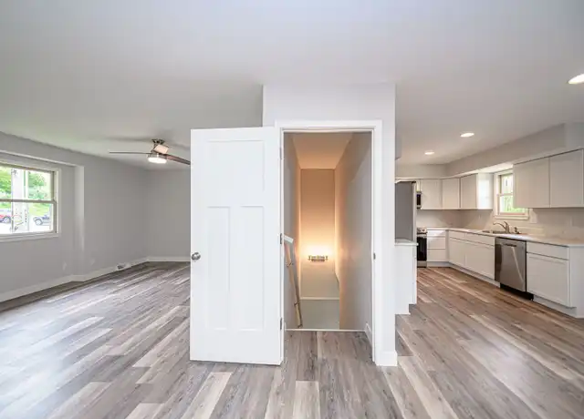Property at 4303 W Georgetown Dr Unit 4303, Columbia, MO, 65203, 3 beds, 3 baths, [object Object]