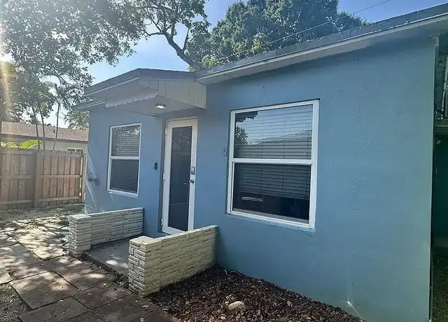 Property at 104 SE 20th St Unit B, Fort Lauderdale, FL, 33316, 1 bed, 1 bath, [object Object]