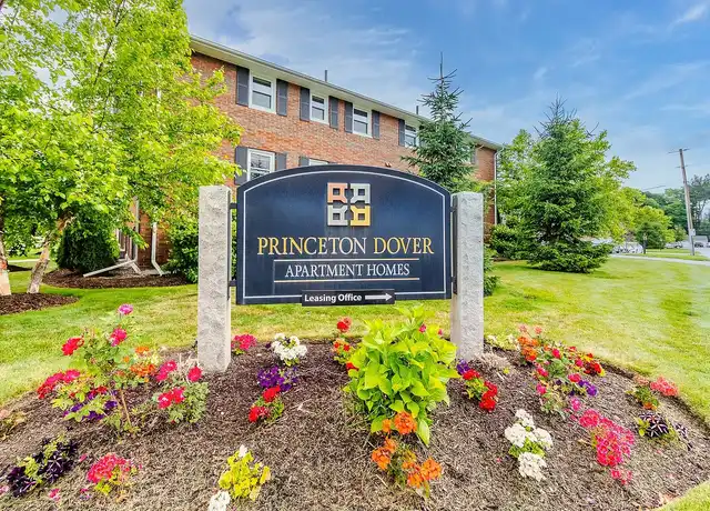 Property at Princeton Dover Apartments - 8 Northway Cir, Dover, NH, 03820, 1-2 bed, 1 bath, [object Object]