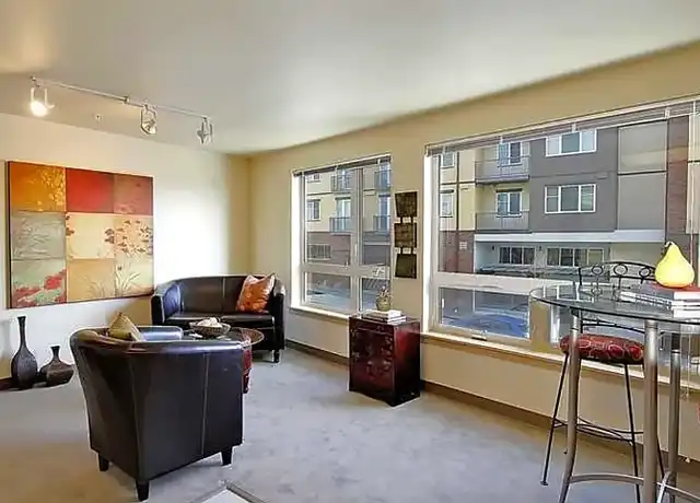 Property at Squire Park Plaza - 1710 S Jackson St, Seattle, WA, 98144, 1-2 bed, 1-1.5 bath, [object Object]