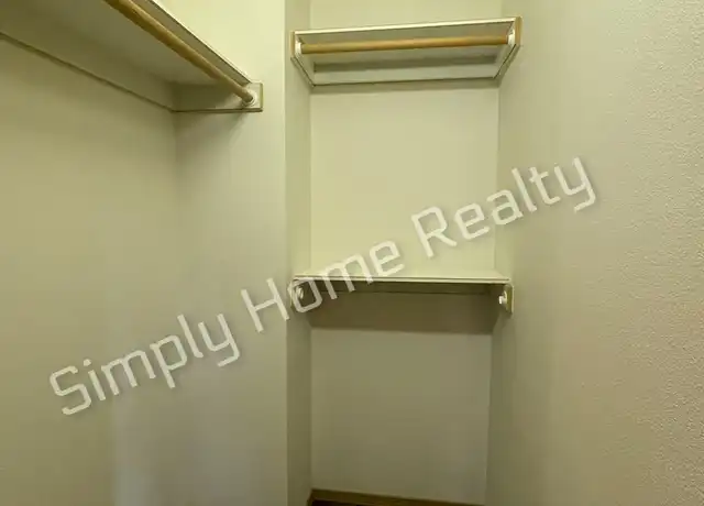 Property at 504 Bates St SE Unit B, Tumwater, WA, 98501, 1 bed, 2 baths, [object Object]