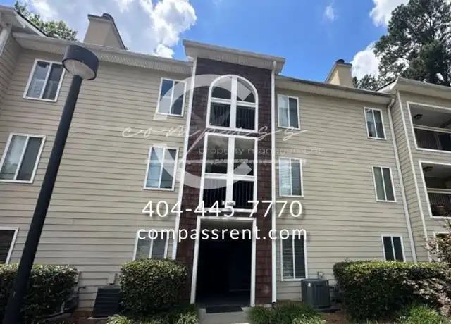 Property at 592 Emory Oaks Way, Decatur, GA, 30033, 2 beds, 2 baths, [object Object]