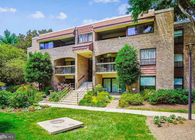 Property at 401 Christopher Ave #23, Gaithersburg, MD, 20879, 2 beds, 1 bath, [object Object]