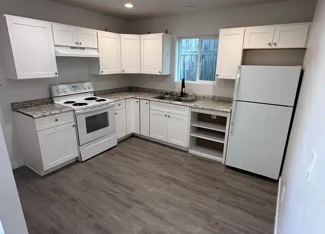 Property at 454 Colin Kelly Dr Unit B, Roseville, CA, 95747, 2 beds, 1 bath, [object Object]