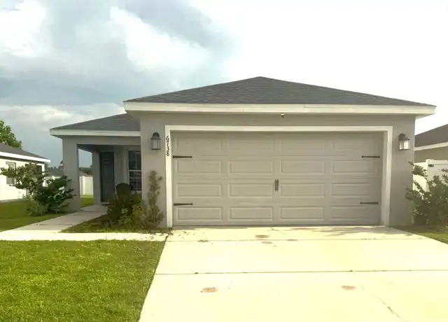 Property at 6738 Hanworth Ln, Zephyrhills, FL, 33541, 3 beds, 2 baths, [object Object]
