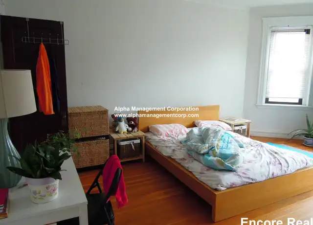 Property at 17-19 Washington St Unit 301, Malden, MA, 02148, 1 bed, 1 bath, [object Object]
