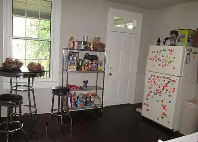 Property at 1104 W Marshall St, Richmond, VA, 23220, 4 beds, 2 baths, [object Object]