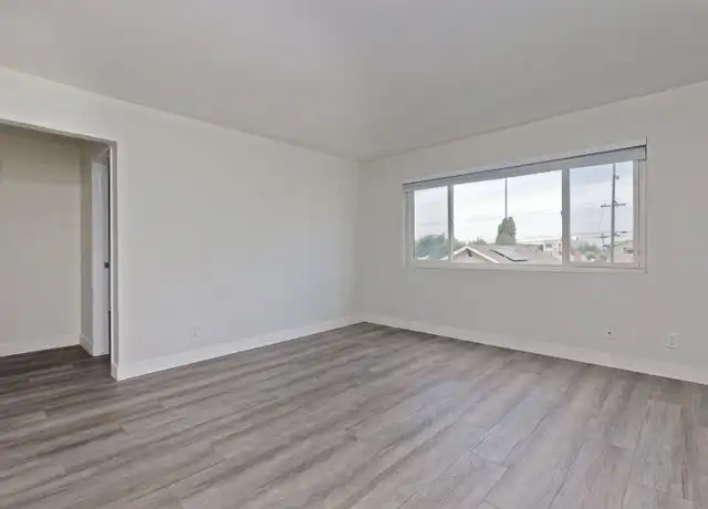 Property at 150 Haas Ave Unit 215, San Leandro, CA, 94577, 1 bed, 1 bath, [object Object]