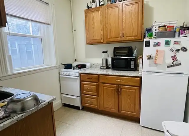 Property at 14 Palace Rd Unit 6, Boston, MA, 02115, 3 beds, 1 bath, [object Object]