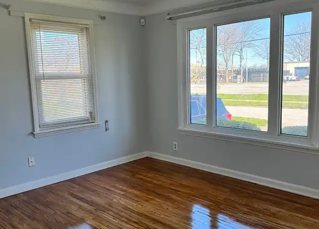 Property at 22900 Tracy Ave, Euclid, OH, 44123, 3 beds, 1 bath, [object Object]