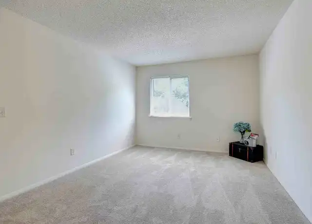 Property at Whispering Oaks - 100 Tanglewood Ct, Nashville, TN, 37211, 1-2 bed, 1-2 bath, [object Object]