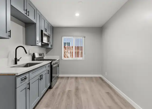 Property at 113 S Lillie Ave Unit 113-02, Fullerton, CA, 92831, 2 beds, 1 bath, [object Object]