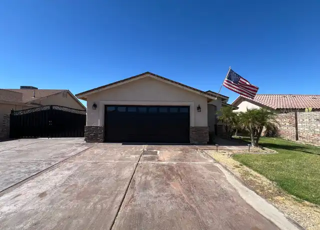 Property at 10363 E 38th Pl, Yuma, AZ, 85365, 3 beds, 2 baths, [object Object]
