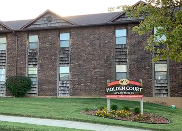 Property at 700 S Holden St Unit 4, Warrensburg, MO, 64093, 2 beds, 1 bath, [object Object]