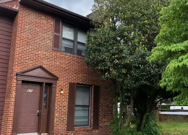 Property at 610 Franklin St, Harrisonburg, VA, 22801, 2 beds, 1.5 baths, [object Object]