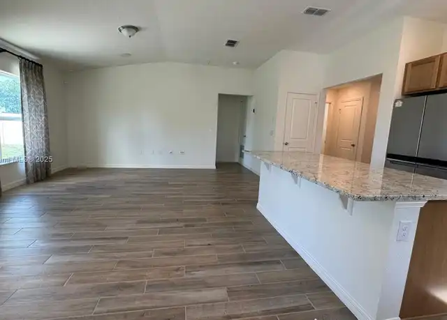 Property at 111 Sunfish Dr Unit 111, Winter Haven, FL, 33881, 3 beds, 2 baths, [object Object]