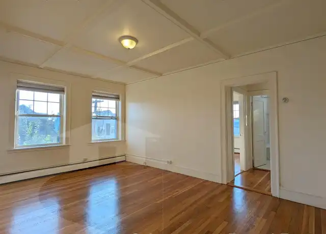 Property at 36 College Ave Unit 35, Somerville, MA, 02144, 1 bed, 1 bath, [object Object]