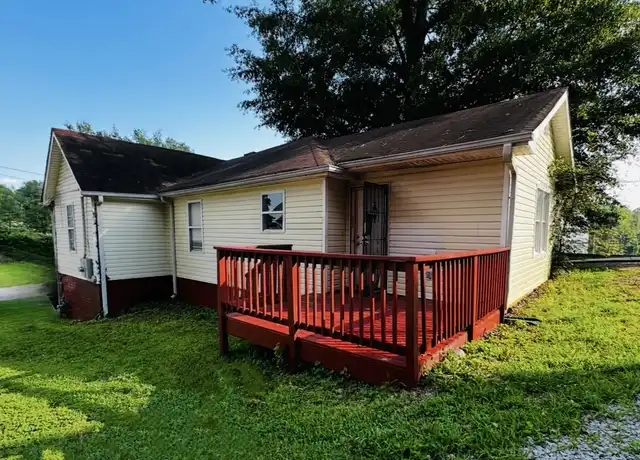 Property at 38 Hollywood Dr NW, Atlanta, GA, 30318, 4 beds, 2 baths, [object Object]