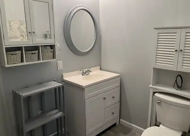 Property at 9825 Florida Georgia Hwy, Havana, FL, 32333, 1 bed, 1 bath, [object Object]