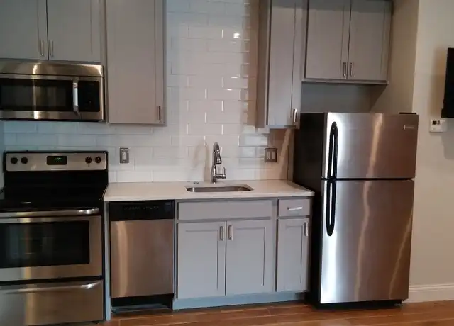 Property at 741 Seward Ave Unit 2-8, Detroit, MI, 48202, 2 beds, 1 bath, [object Object]