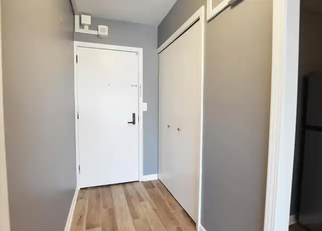 Property at 555 E William St Unit 14H, Ann Arbor, MI, 48104, 1 bed, 1 bath, [object Object]