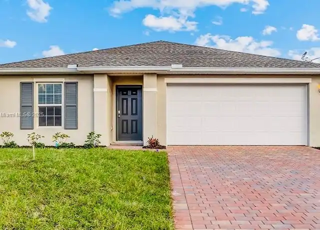Property at 8030 Olive Cir, Labelle, FL, 33935, 4 beds, 2 baths, [object Object]