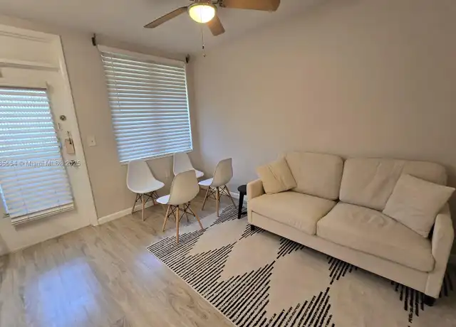 Property at 441 Collins Ave #5, Miami Beach, FL, 33139, 1 bed, 1 bath, [object Object]