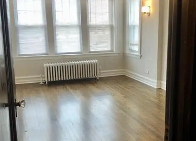 Property at 3249 Kenilworth Ave, Berwyn, IL, 60402, 2 beds, 1 bath, [object Object]