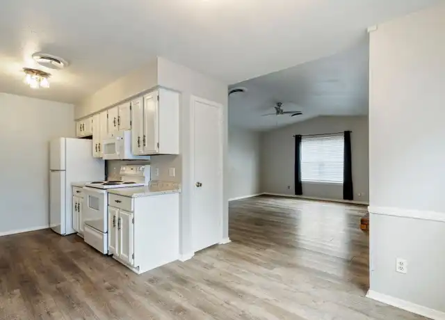 Property at 3220 E 47th St Unit 3220, Tulsa, OK, 74105, 2 beds, 1.5 baths, [object Object]