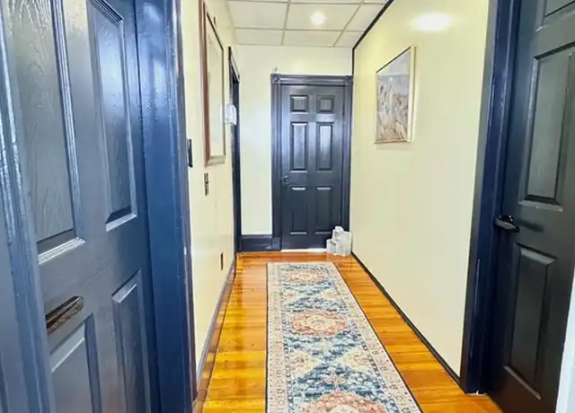 Property at 1656 N Shore Rd Unit 1, Revere, MA, 02151, 4 beds, 1 bath, [object Object]