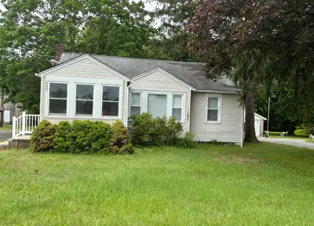 Property at 668 Shiloh Pike, Bridgeton, NJ, 08302, 1 bed, 1 bath, [object Object]