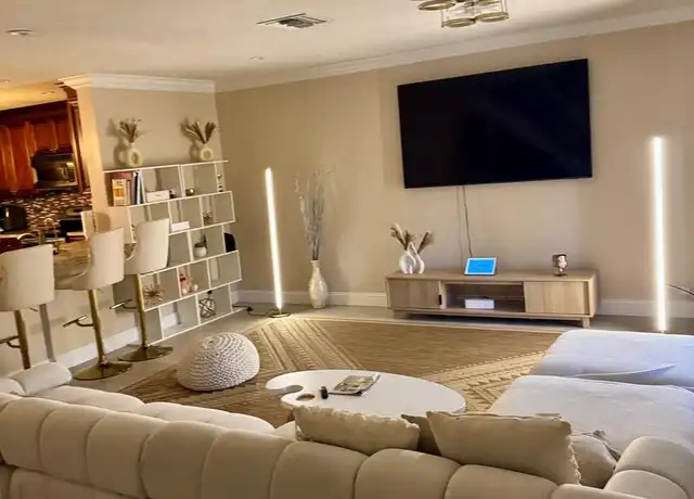 Property at 3815 NW 122nd Ter, Sunrise, FL, 33323, 3 beds, 2.5 baths, [object Object]