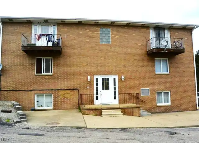 Property at 28 Pioneer Dr Unit 5, Wintersville, OH, 43953, 2 beds, 1 bath, [object Object]